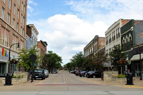 Second Avenue in downtown Rock Island, Illinois